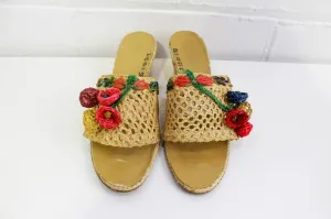 1950s Raffia Sandals with Flowers, Size 7