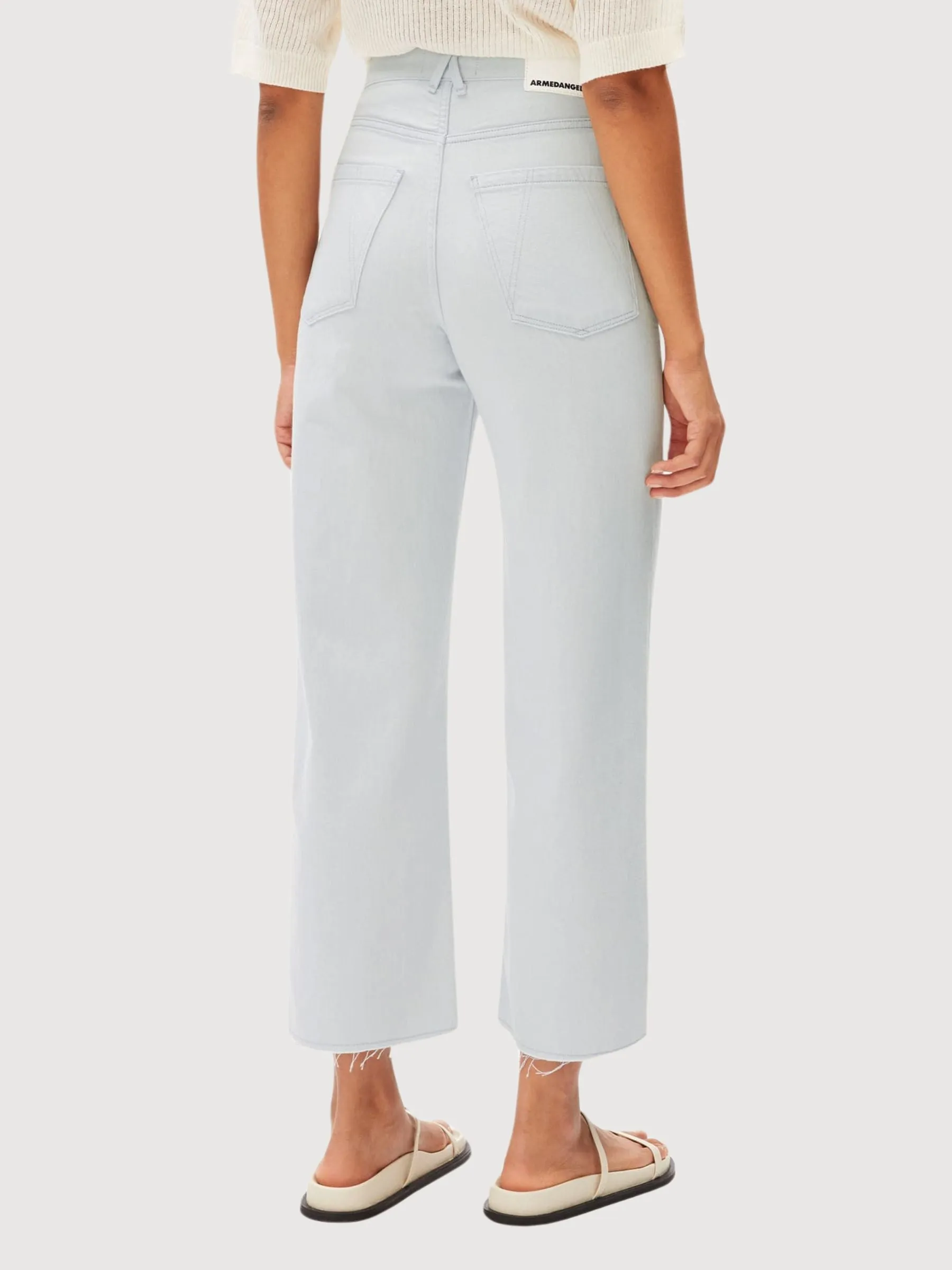 Enijaa Cropped Denim Trousers Women | Armedangels