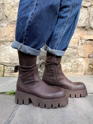 Lofina Chunky Chocolate Stretch Boots