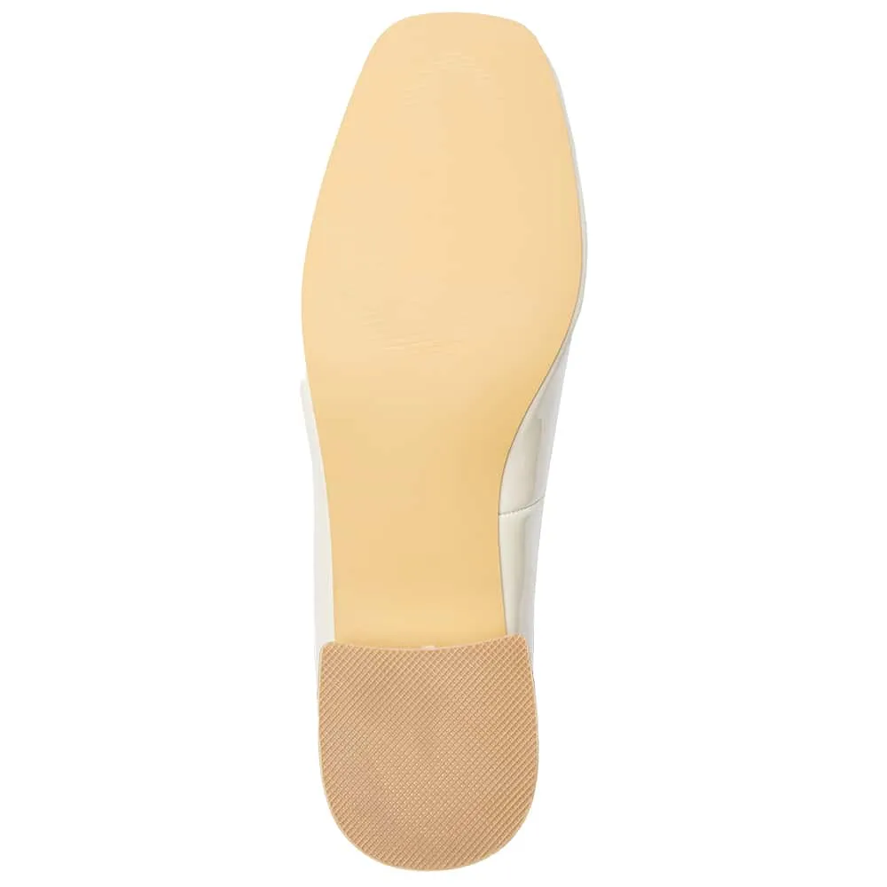 Lydia Heel in Bone Patent