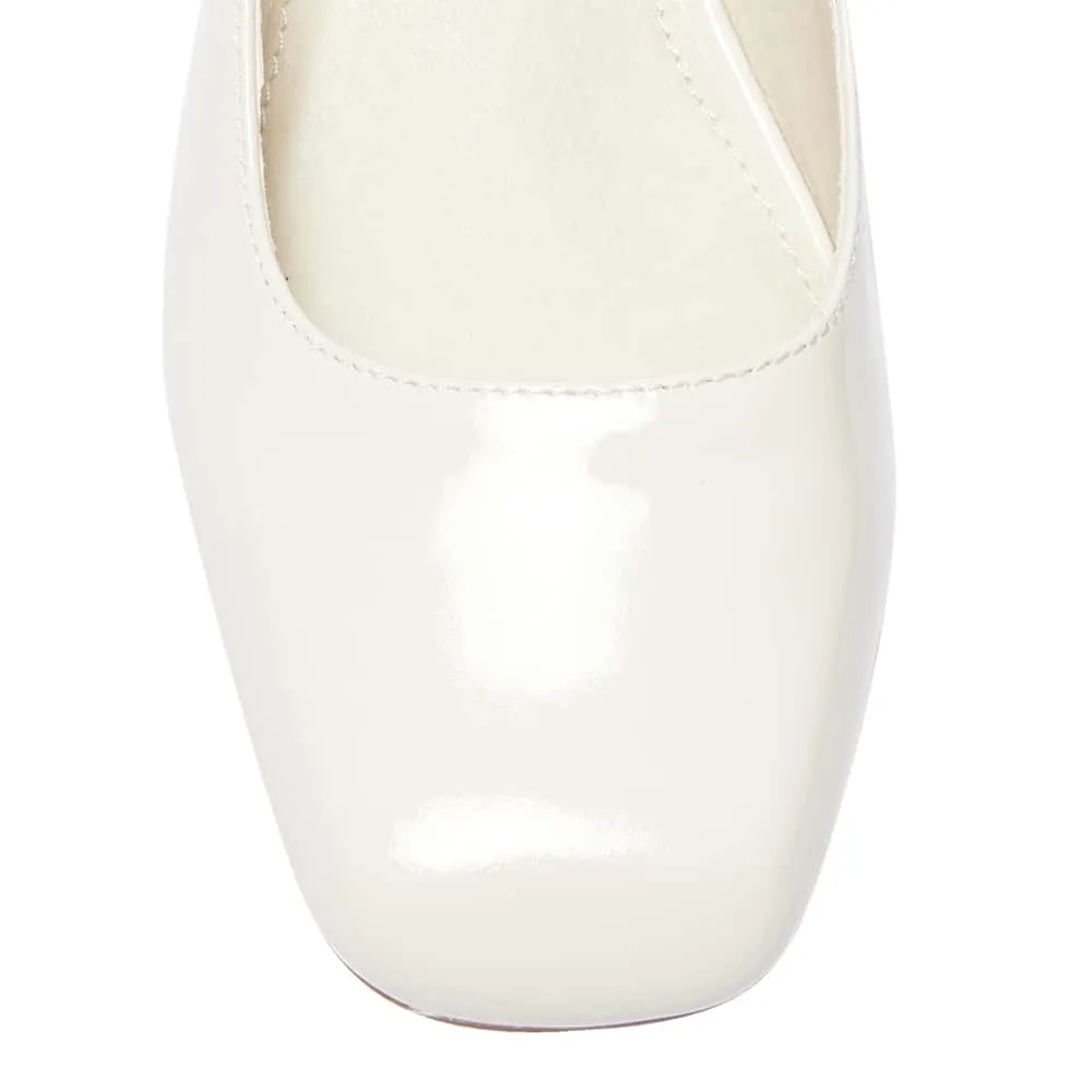 Lydia Heel in Bone Patent