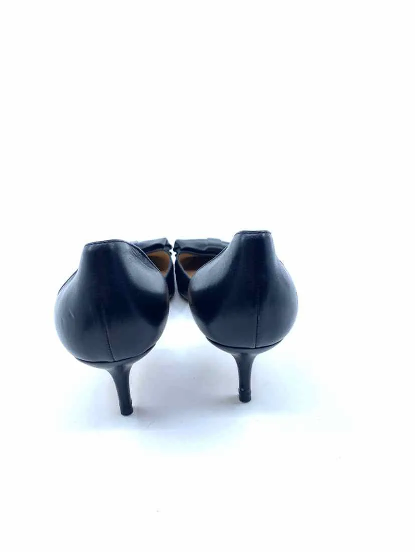 SALVATORE FERRAGAMO Black Pumps | 9.5