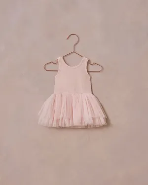 Tallulah Tutu, Blush